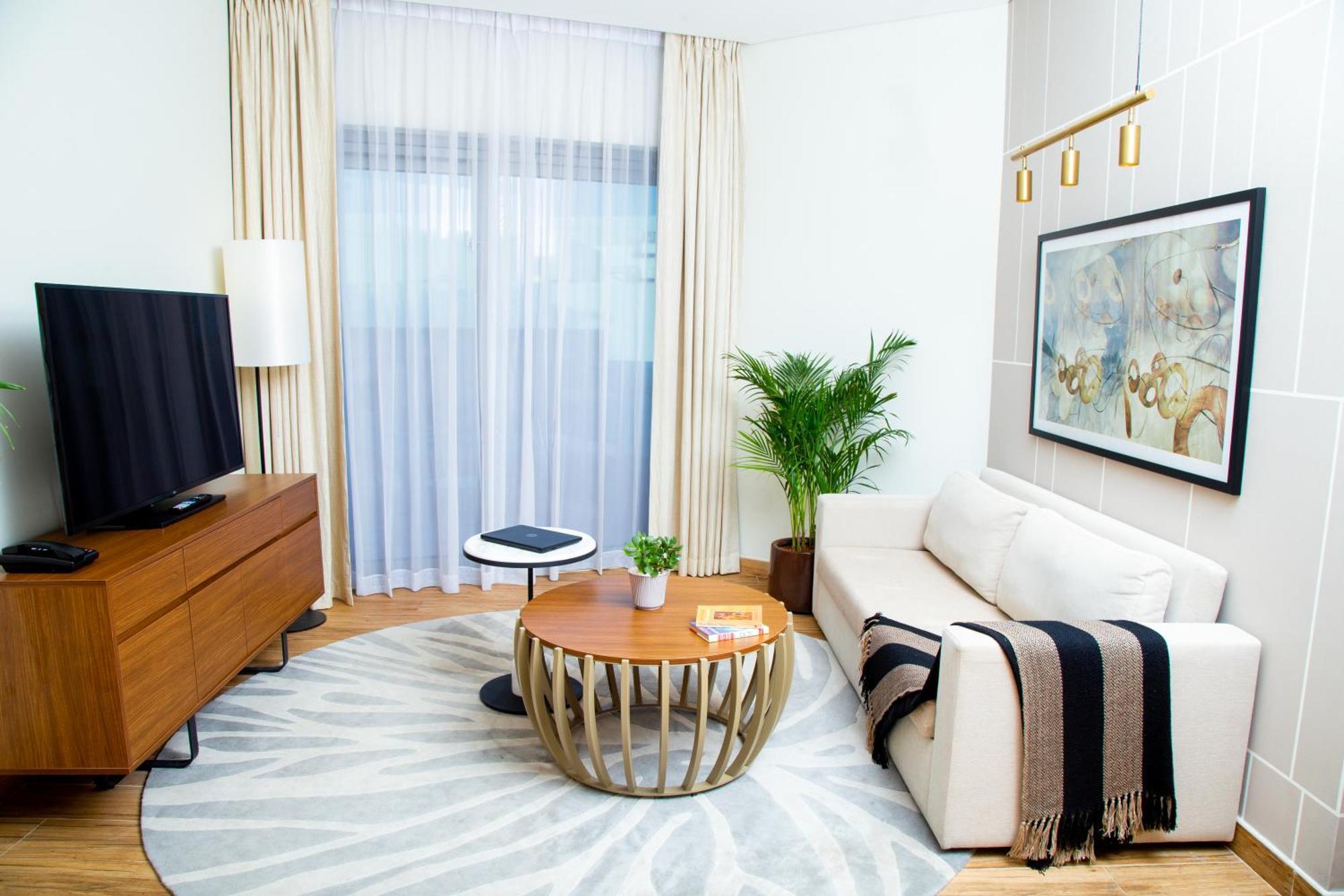 Апарт отель Adagio Premium The Palm Дубай Экстерьер фото