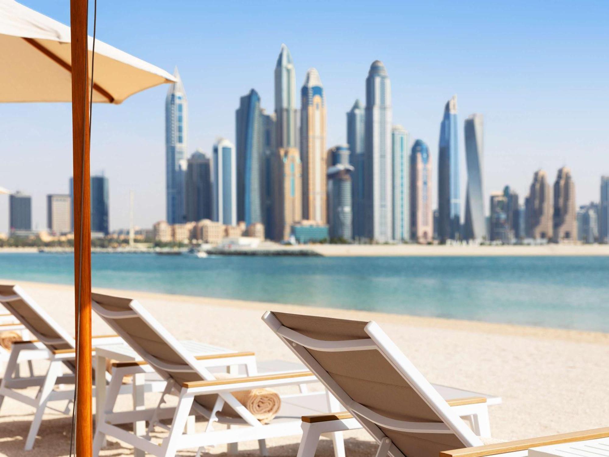 Апарт отель Adagio Premium The Palm Дубай Экстерьер фото
