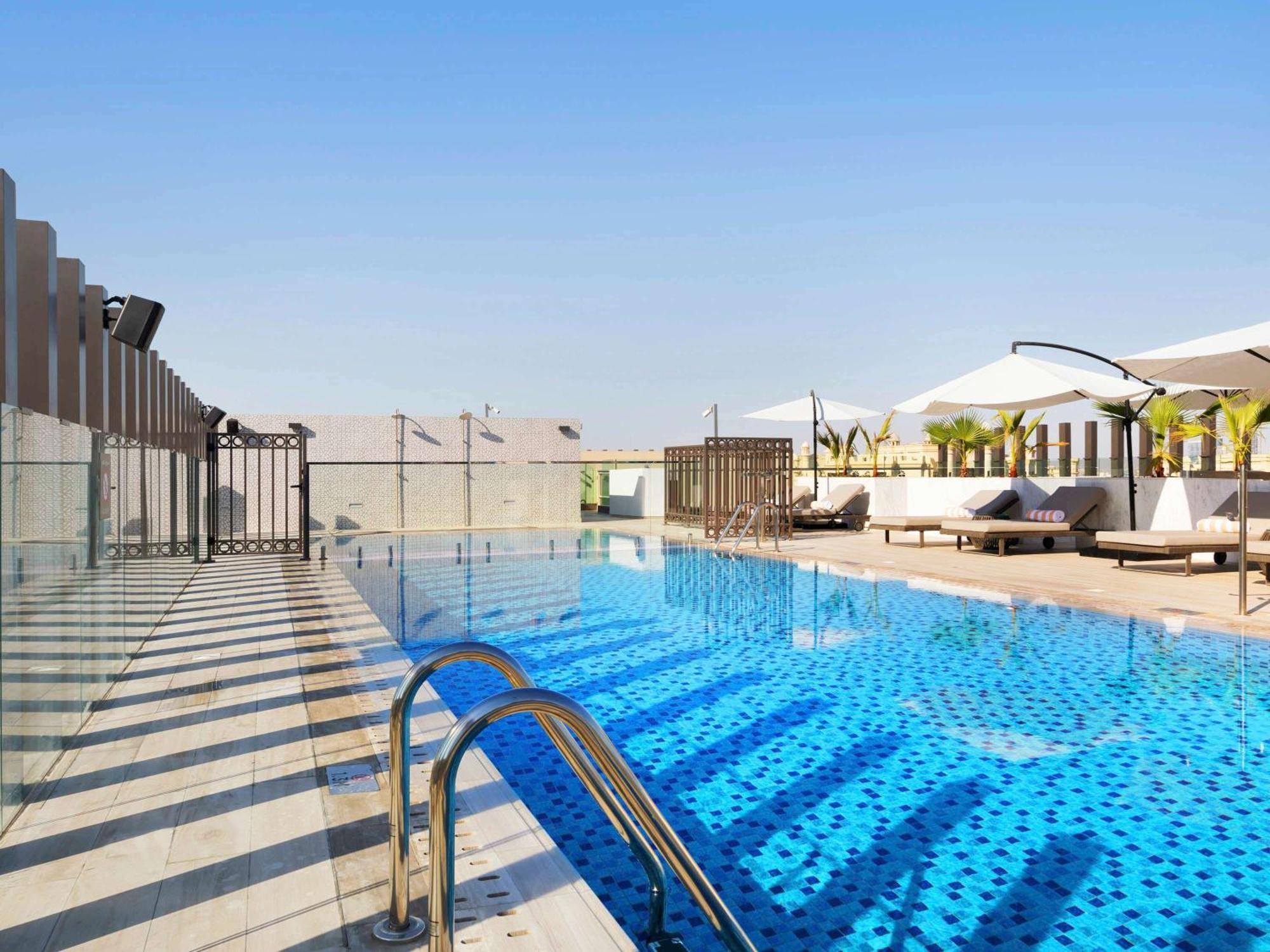 Апарт отель Adagio Premium The Palm Дубай Экстерьер фото