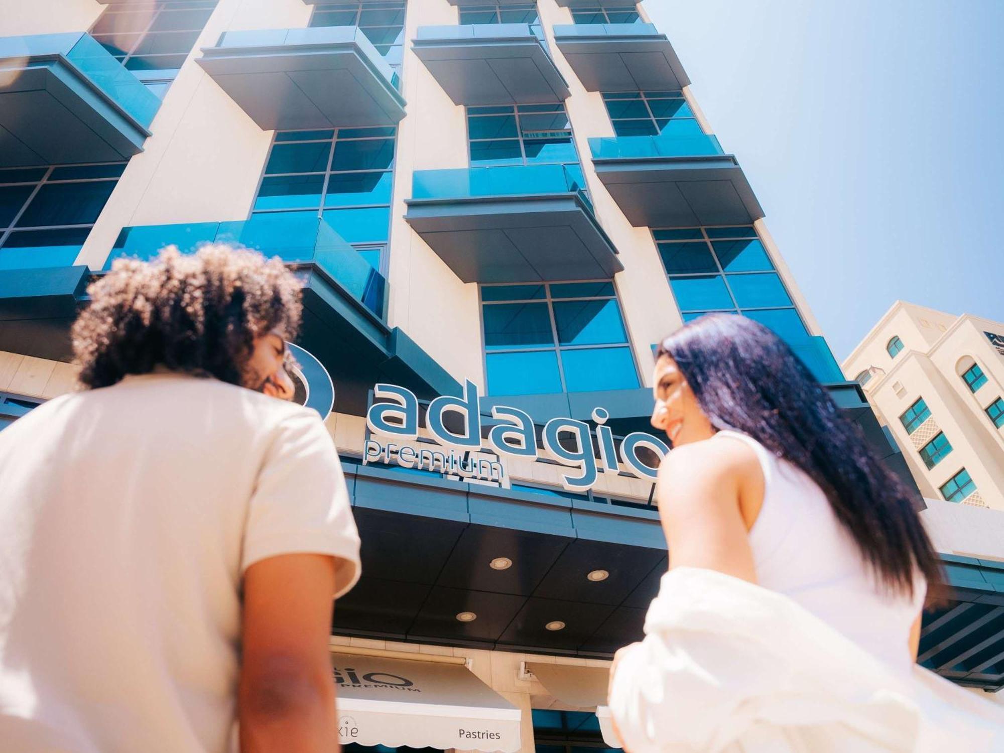 Апарт отель Adagio Premium The Palm Дубай Экстерьер фото